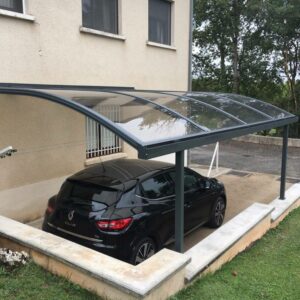 Abri de voiture
