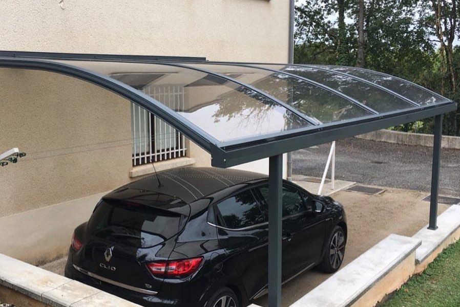 Abri de voiture